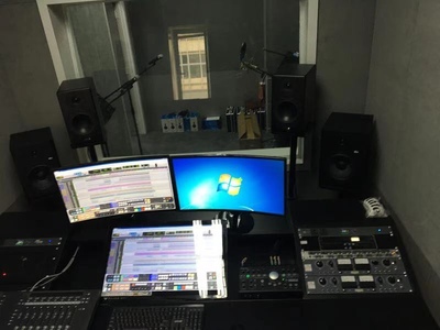 精準選型，優質錄音 小錄音棚、學校錄音棚與演播室設備配置全攻略