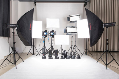 一站式專業視覺與聽覺服務 容桂產品拍照公司的攝影與錄音制作解決方案